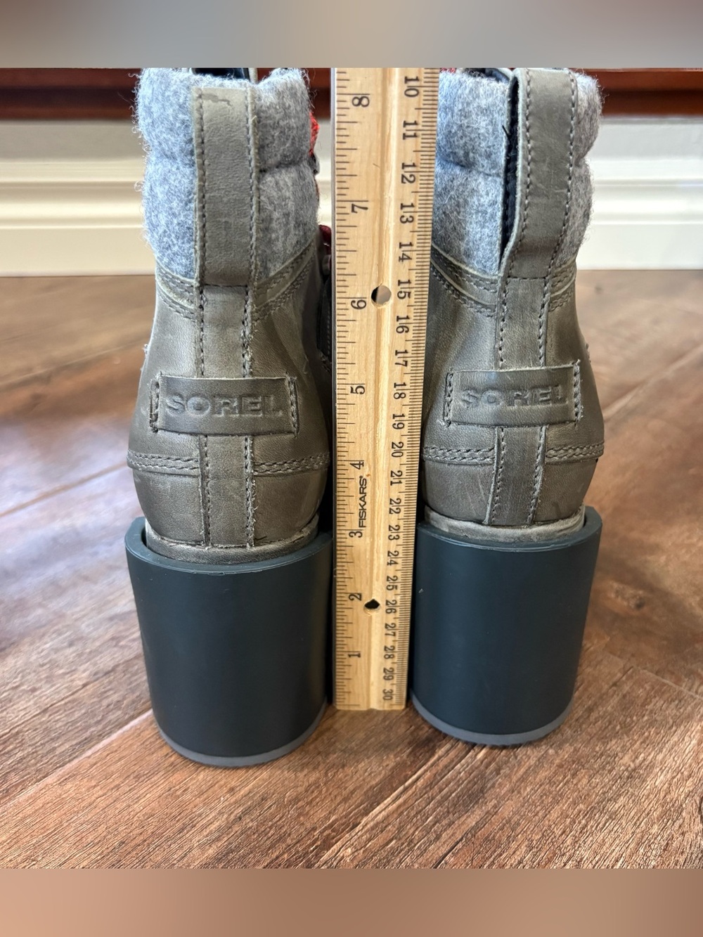 Sorel Blake Lace-Up Waterproof Boots Women US 7 Gray Felt Leather NWT - Picture 8 of 10